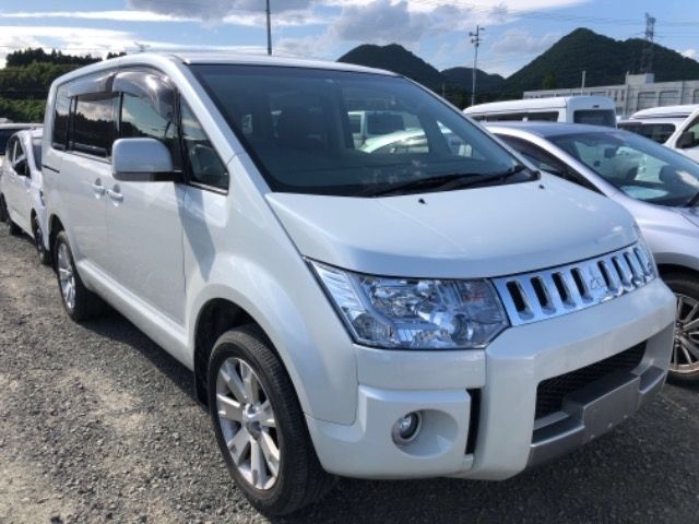 33 MITSUBISHI DELICA D5 2018 г. (ARAI Sendai)